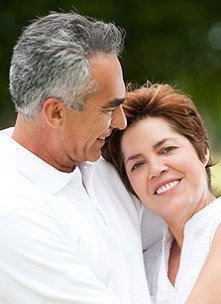 223x304-older_couple
